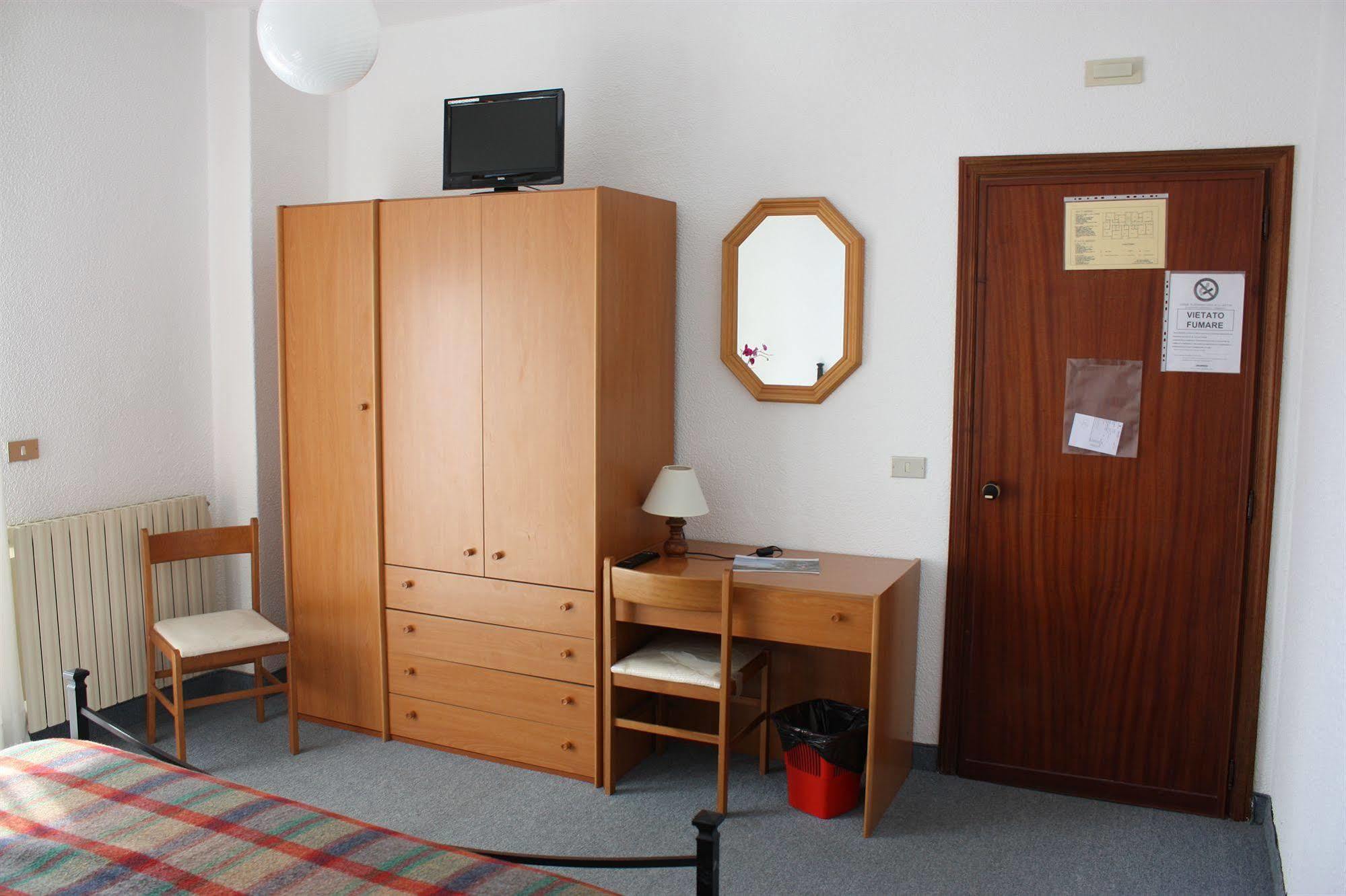Hotel Belvedere Passignano sul Trasimeno Εξωτερικό φωτογραφία